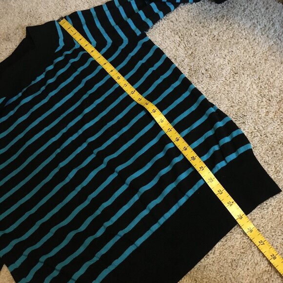 Retro Striped Turquoise and Black Crewneck Sweater - Picture 14 of 15
